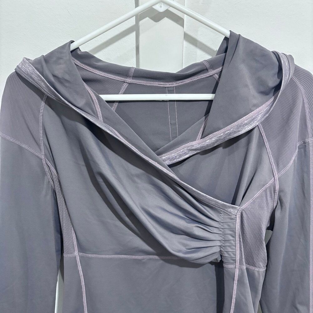 Lululemon Run For Your Life Pullover Hoodie Heathered Magnum - Picture 3 of 8